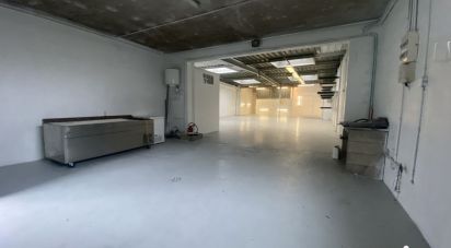 Local d'activités de 305 m² à Vaux-le-Pénil (77000)