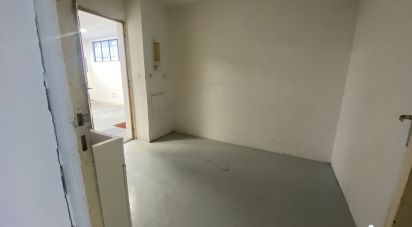 Local d'activités de 305 m² à Vaux-le-Pénil (77000)