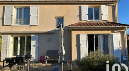 Traditional house 6 rooms of 133 m² in Longpont-sur-Orge (91310)