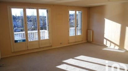 Apartment 3 rooms of 85 m² in Creil (60100)