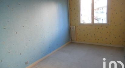 Apartment 3 rooms of 85 m² in Creil (60100)