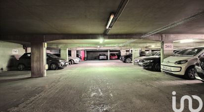 Parking of 12 m² in Paris (75003)