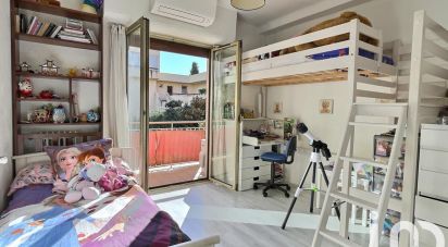 Appartement 3 pièces de 75 m² à Cagnes-sur-Mer (06800)