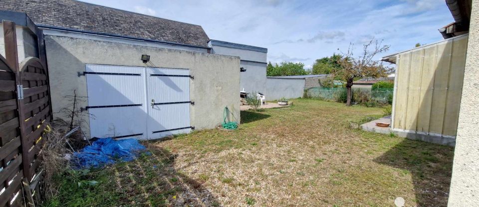 Traditional house 5 rooms of 72 m² in Sully-sur-Loire (45600)