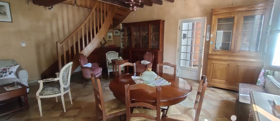 Country house 5 rooms of 126 m² in Mondoubleau (41170)