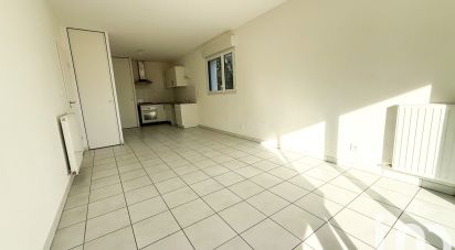 Appartement 2 pièces de 49 m² à Saint-Nazaire (44600)