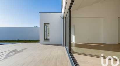 Maison d’architecte 6 pièces de 155 m² à La Jarne (17220)