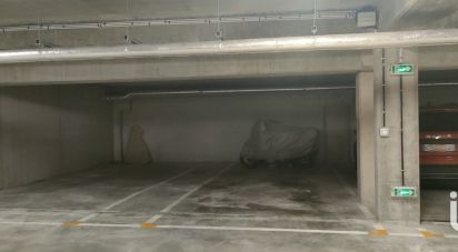 Parking/garage/box de 24 m² à Montreuil (93100)