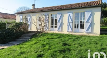 Pavillon 5 pièces de 97 m² à Bressuire (79300)