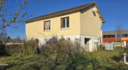 Maison traditionnelle 3 pièces de 70 m² à Saint-Amand-Montrond (18200)