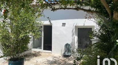 Traditional house 6 rooms of 135 m² in La Flotte (17630)