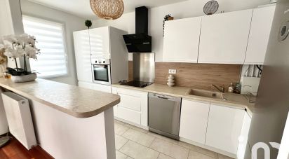 Appartement 3 pièces de 67 m² à Maurepas (78310)