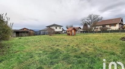 Land of 779 m² in Saint-Pierre-en-Faucigny (74800)