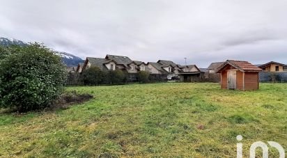 Terrain de 779 m² à Saint-Pierre-en-Faucigny (74800)