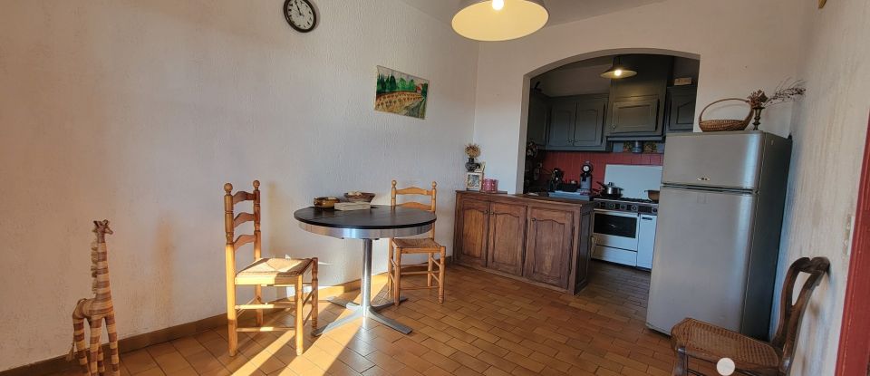 Village house 5 rooms of 143 m² in Montpezat (30730)