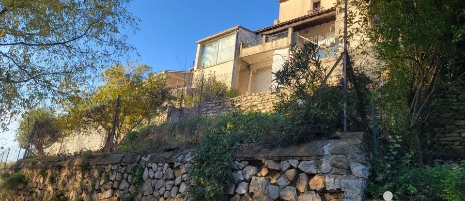 Village house 5 rooms of 143 m² in Montpezat (30730)