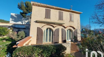 Traditional house 5 rooms of 102 m² in Six-Fours-les-Plages (83140)