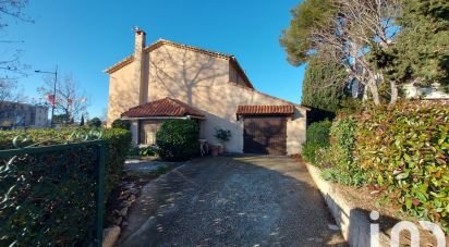 Traditional house 5 rooms of 102 m² in Six-Fours-les-Plages (83140)