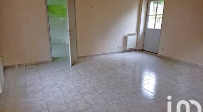 Maison de village 4 pièces de 56 m² à Crézancy-en-Sancerre (18300)