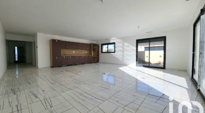 House 4 rooms of 132 m² in - (11200)