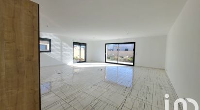 House 4 rooms of 132 m² in - (11200)