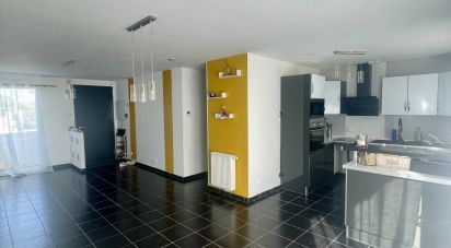 Pavilion 7 rooms of 106 m² in Connigis (02330)