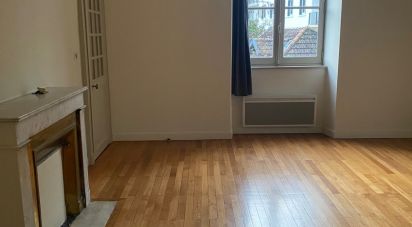 Apartment 2 rooms of 40 m² in Nantes (44100)