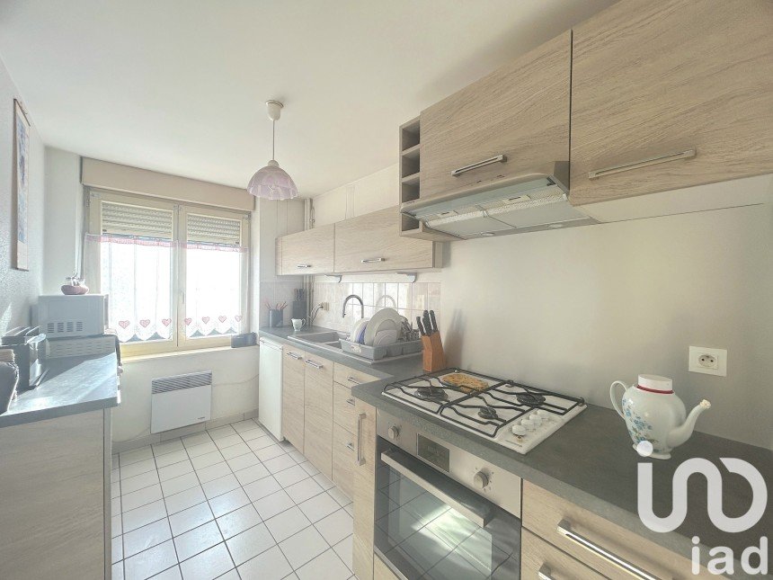 Apartment 3 rooms of 58 m² in Cornimont (88310)