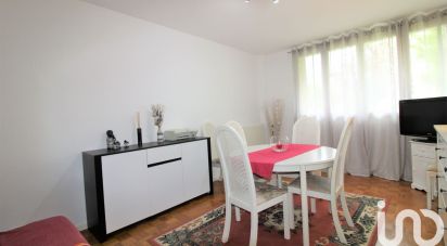 Apartment 3 rooms of 56 m² in Combs-la-Ville (77380)