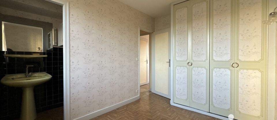 Town house 4 rooms of 99 m² in Épernay (51200)