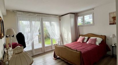 House 6 rooms of 168 m² in Caudan (56850)