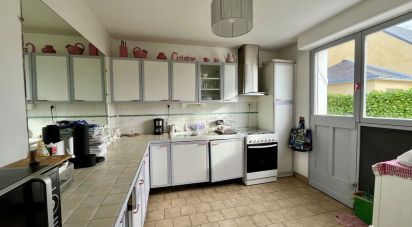 Maison 6 pièces de 168 m² à Caudan (56850)