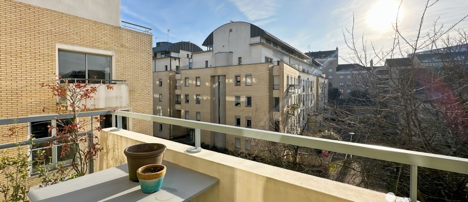 Triplex 5 rooms of 160 m² in Rennes (35000)