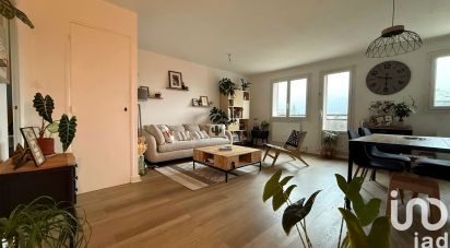 Apartment 3 rooms of 67 m² in Grenoble (38100)