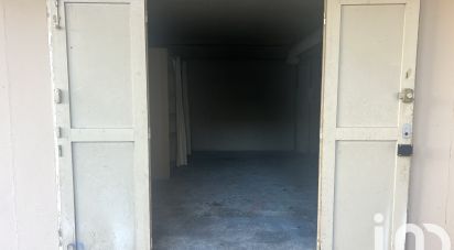 Parking/garage/box de 45 m² à Hyères (83400)