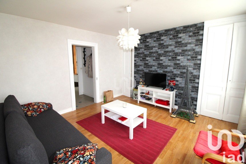 Duplex 5 rooms of 95 m² in Elbeuf (76500)