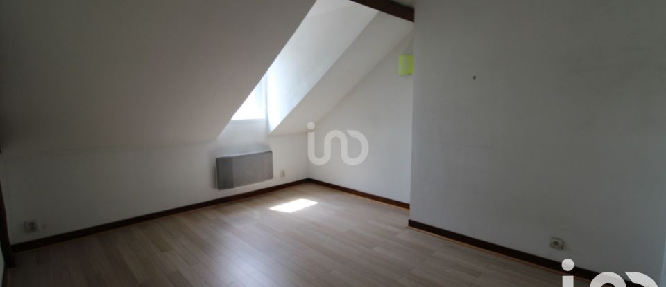 Duplex 5 rooms of 95 m² in Elbeuf (76500)