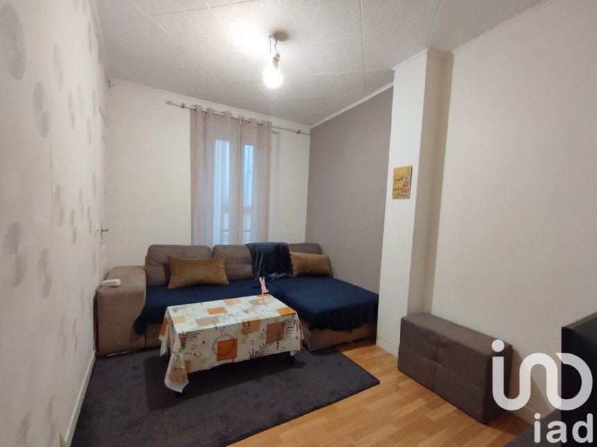 Apartment 2 rooms of 41 m² in Saint-Denis (93210)