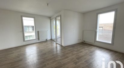 Apartment 3 rooms of 64 m² in Lille (59000)