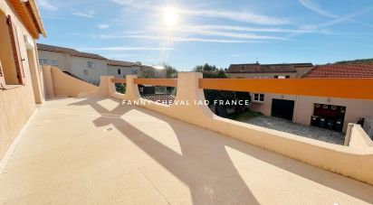 House 7 rooms of 190 m² in Six-Fours-les-Plages (83140)