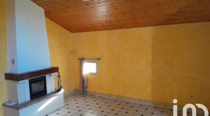 Traditional house 5 rooms of 127 m² in - (79220)