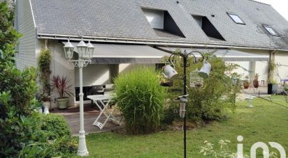 House 6 rooms of 240 m² in La Chapelle-sur-Erdre (44240)