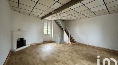 Apartment 3 rooms of 67 m² in La Couronne (16400)