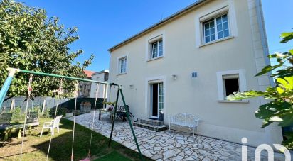 House 6 rooms of 121 m² in Soisy-sous-Montmorency (95230)