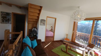 Cottage 10 rooms of 195 m² in Albiez-Montrond (73300)