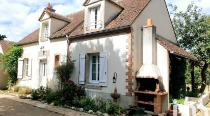 Traditional house 11 rooms of 200 m² in Bray-en-Val (45460)