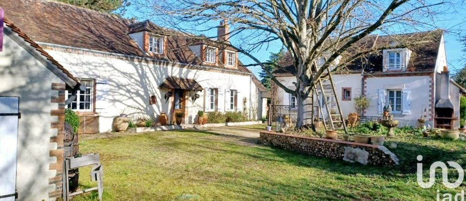 Traditional house 11 rooms of 200 m² in Bray-en-Val (45460)