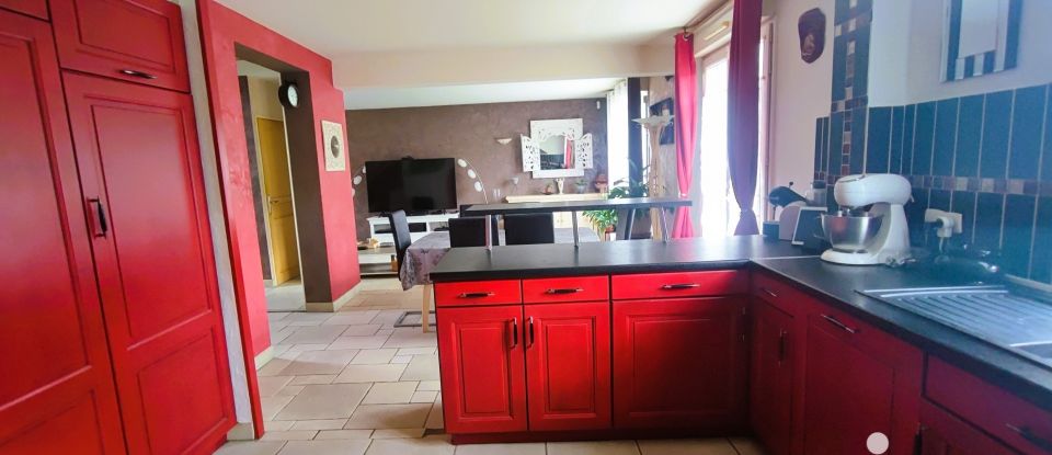 Traditional house 6 rooms of 140 m² in Écouen (95440)