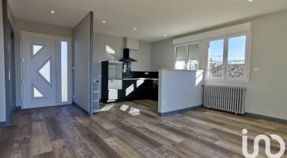 Maison 5 pièces de 105 m² à Châteaubernard (16100)