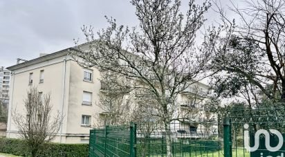 Appartement 2 pièces de 32 m² à Bordeaux (33300)